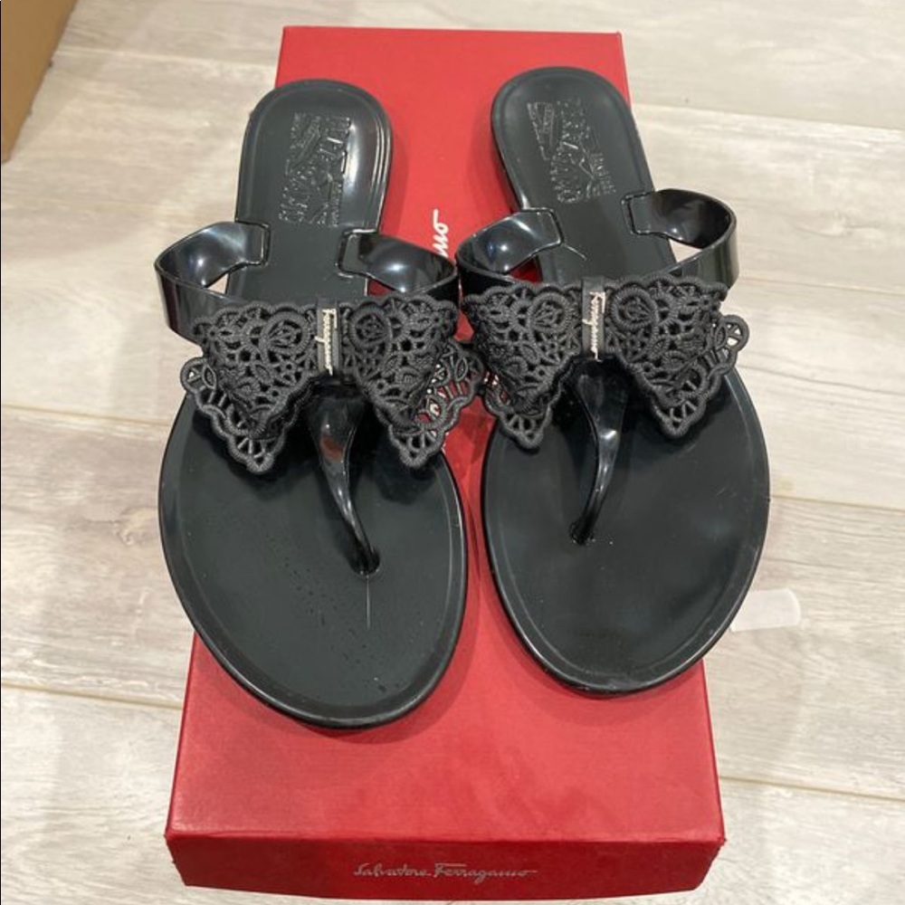 Salvatore ferragamo bow sandals